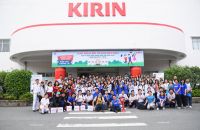 Học sinh phấn khởi khi được khám phá nhà máy chuẩn Nhật ngay tại TP.HCM